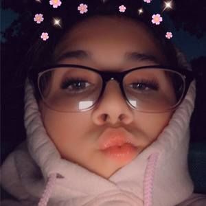 Meet your Posher, Kyla